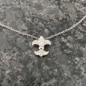 Fluer de Lis Necklace